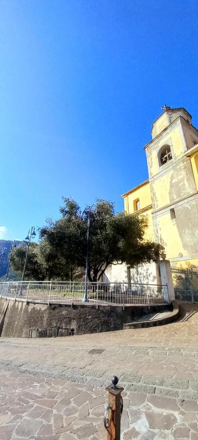 בארוניסי Takeamalficoast City Loft מראה חיצוני תמונה